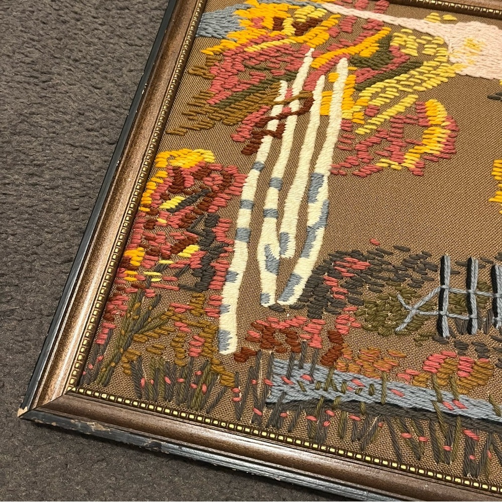 Vintage Embroidery Crewel Outdoor Scenery - Picture 3 of 8